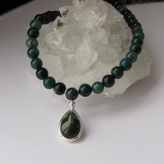 Ожерелье с яшмой зеленой, СЛ1010