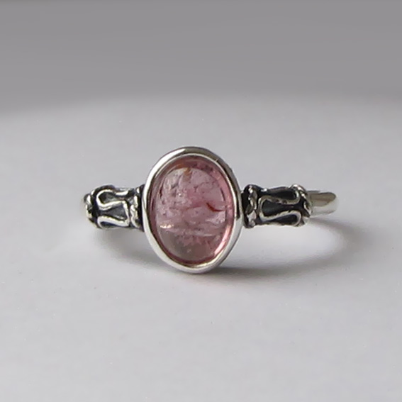 Кольцо с турмалином розовым, арт. ОВП36