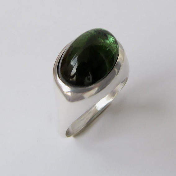 Кольцо с турмалином зеленым, арт. КОВ310