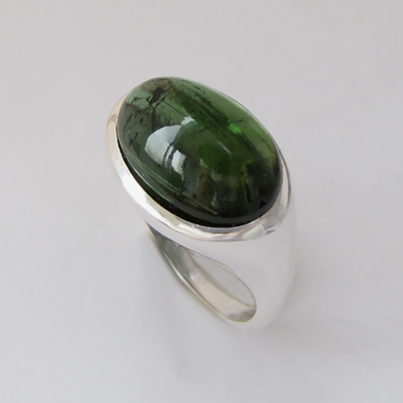Кольцо с турмалином зеленым, арт. ВОВ312