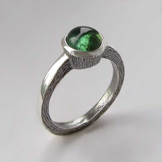 Серебряное кольцо с турмалином зеленым, арт.ПФ38