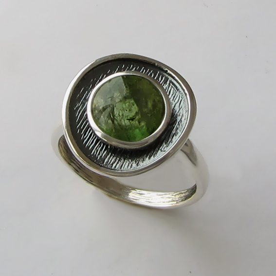 Кольцо с турмалином зеленым, арт. МСБ3