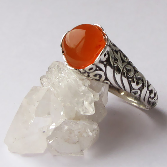 Кольцо с сердоликом, арт. ИЗ39