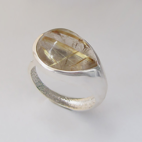 Кольцо с золотистым кварцем, арт.СЛП3